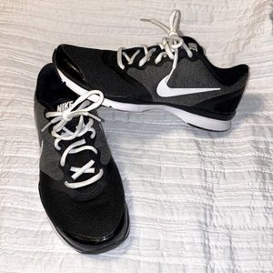 Nike Tennis Shoes size 7.5 black, grey, and white